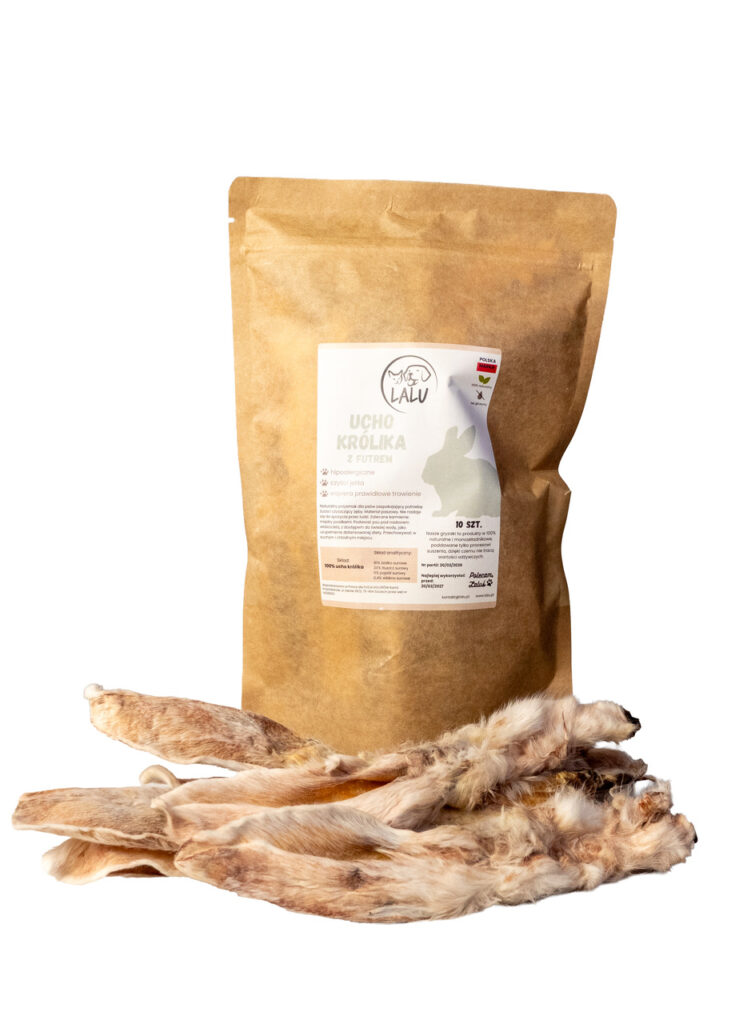 Uszy królika z futrem